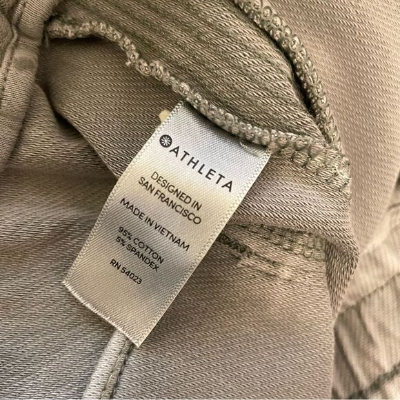 Athleta Grey Farallon Pants Zip Ankle Size 8 - Picture 7 of 7